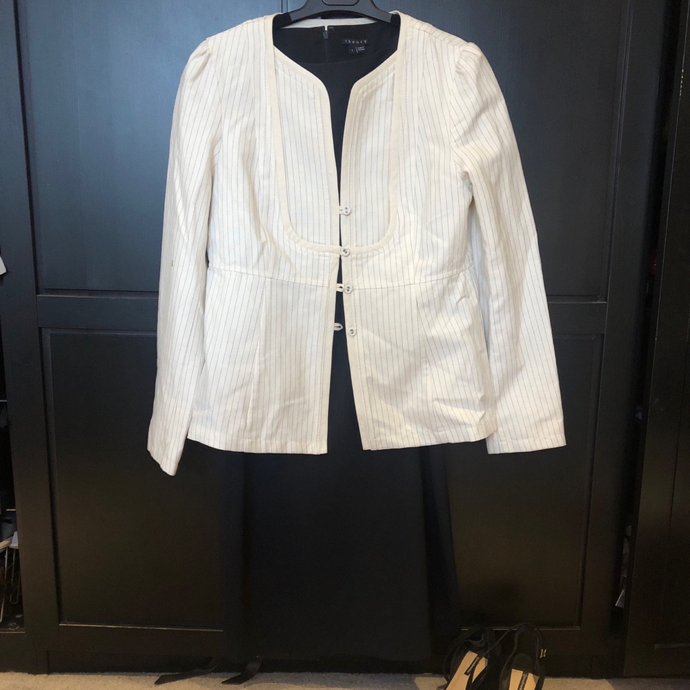 Banana Republic linen pinstripe blazer
